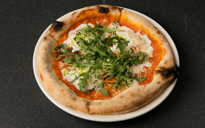 Пицца со страчателлой